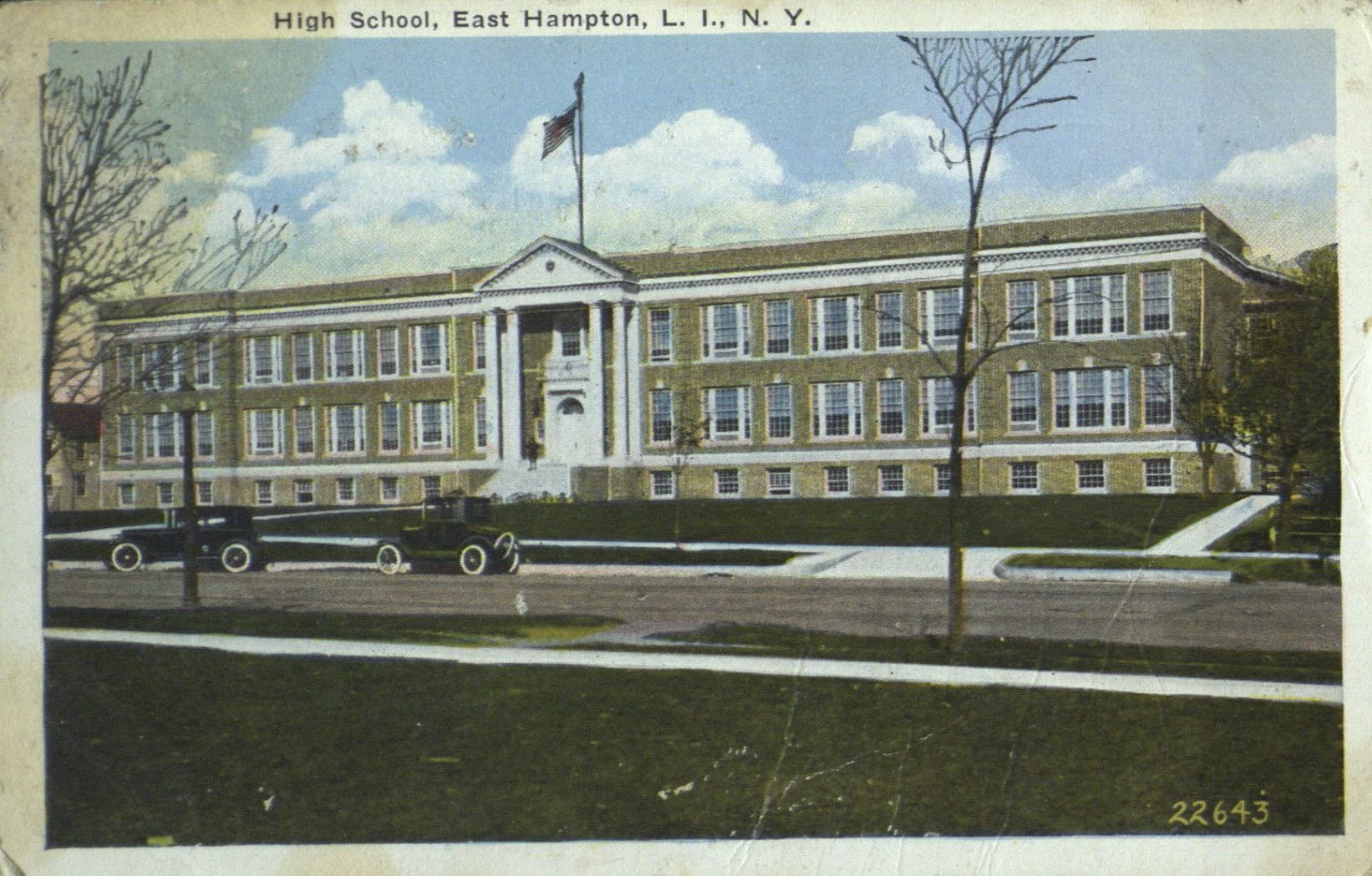 East Hampton High School, East Hampton, L.I. postcard image